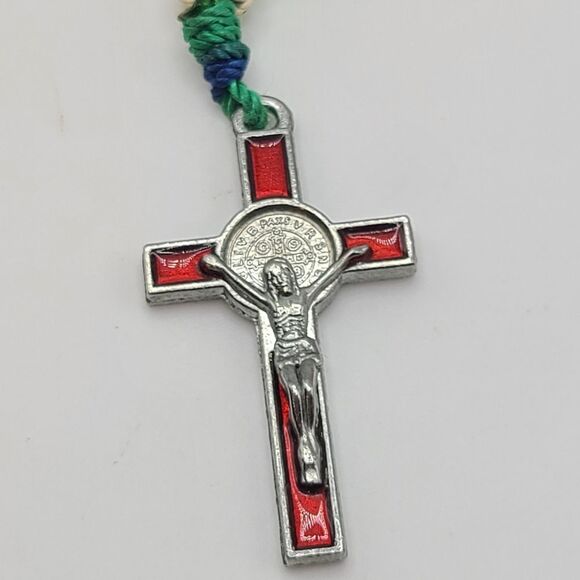 Rosery, Multicolor Beaded Necklace with Cross Pendant - Picture 3 of 3